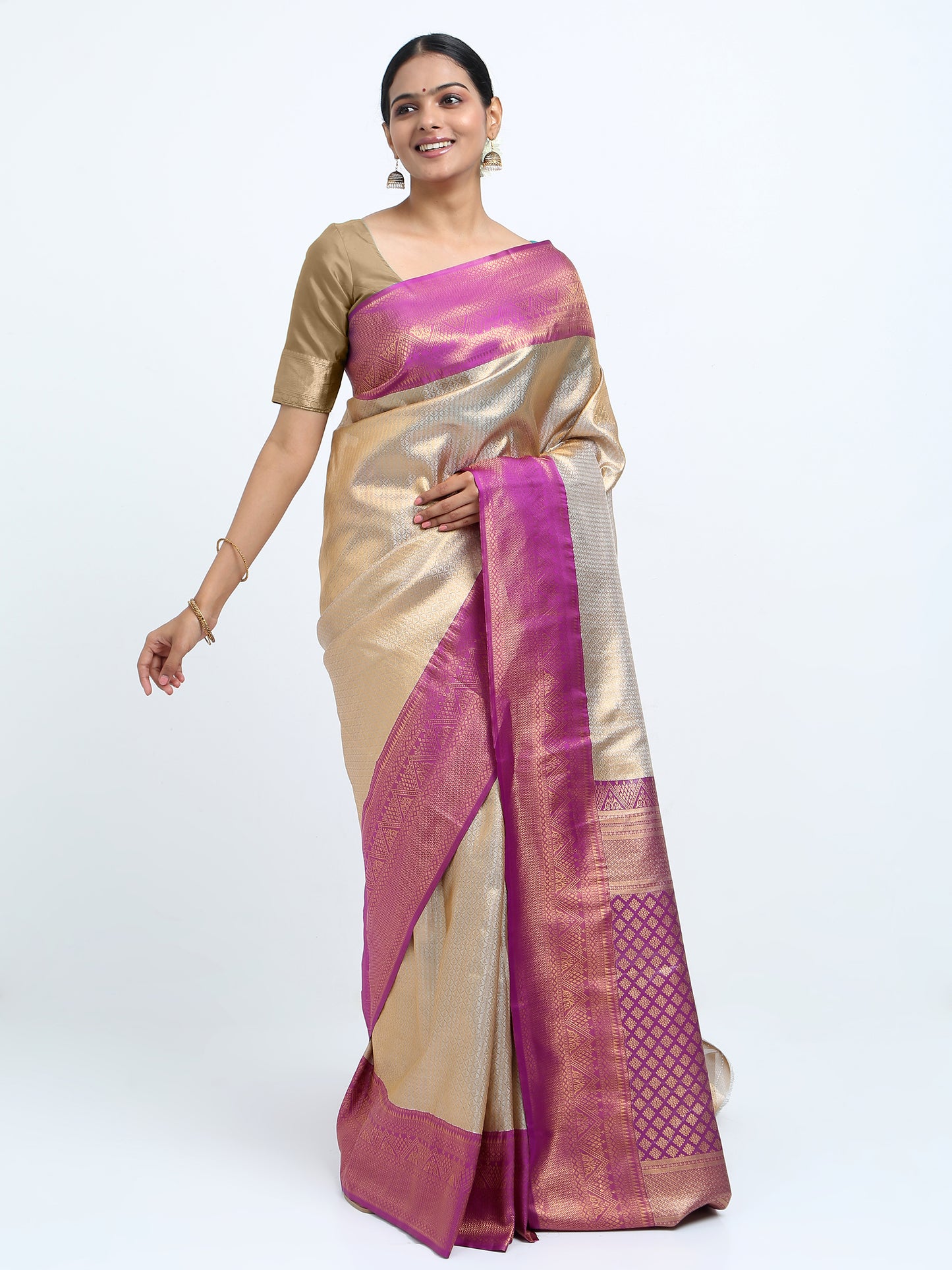 Rodeo Dust silk saree with matching unstitched blouse